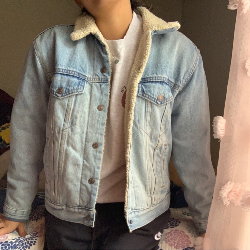 Levis Sherpa jacket